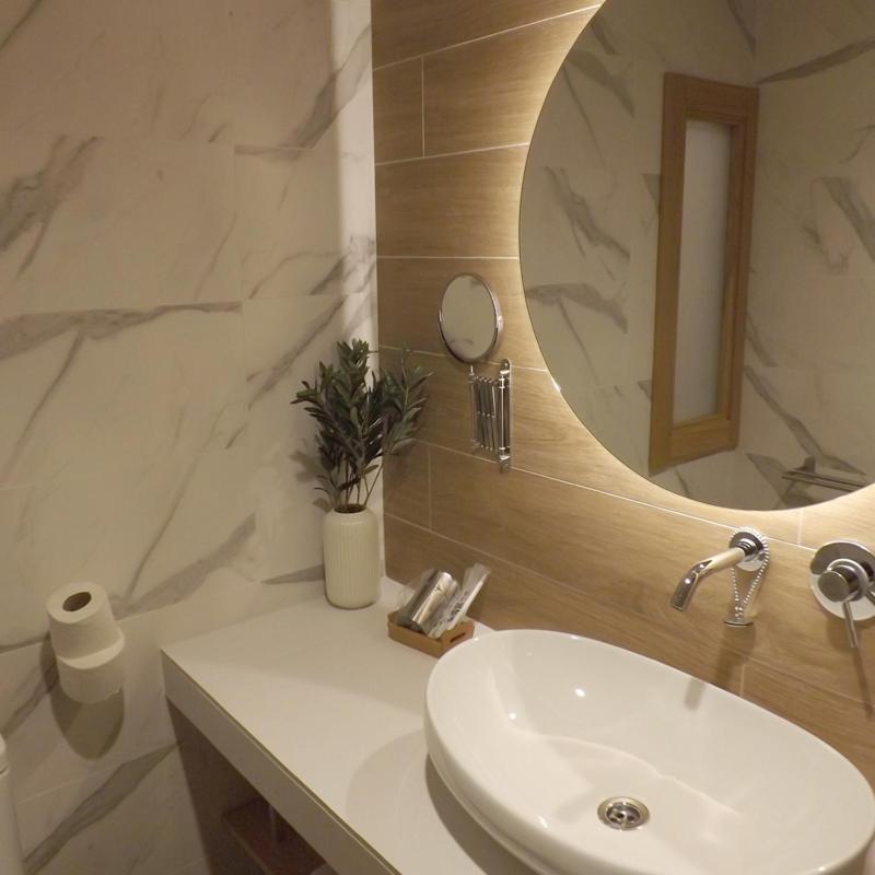 Hotel Restaurante Casa Luisa Естелья Екстер'єр фото