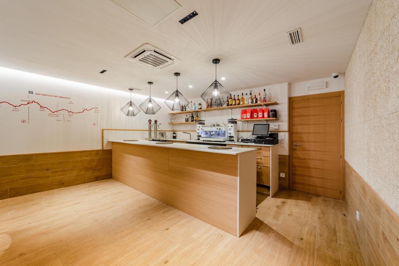 Hotel Restaurante Casa Luisa Естелья Екстер'єр фото