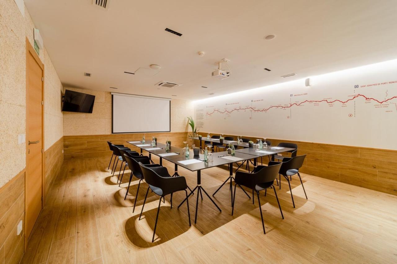 Hotel Restaurante Casa Luisa Естелья Екстер'єр фото